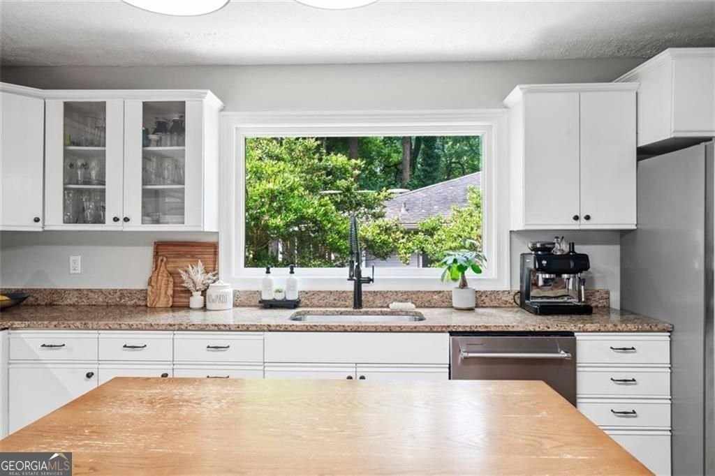 2071 Luxuria Court Tucker - Photo 18