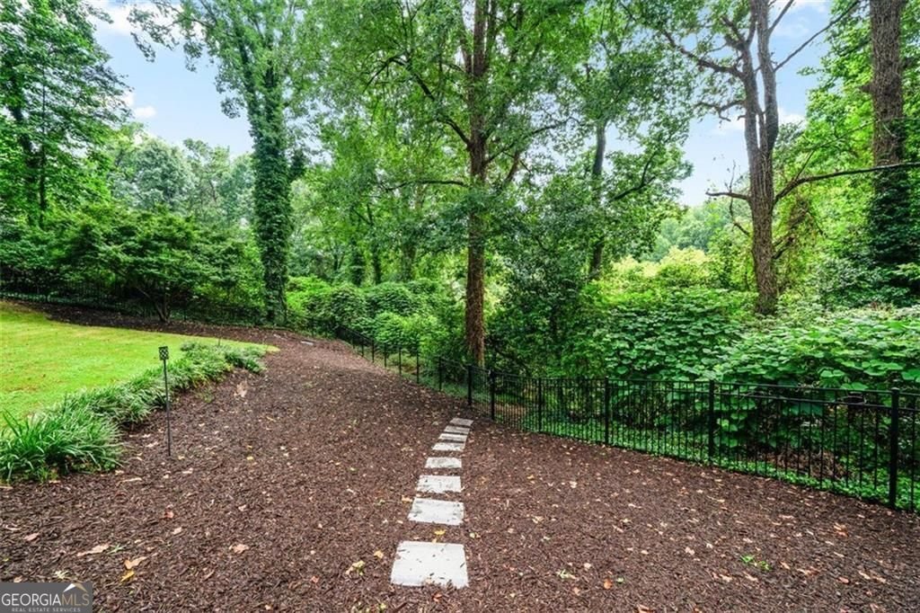 2071 Luxuria Court Tucker - Photo 41