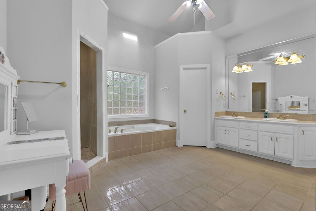 8760 Mount Drive Alpharetta - Photo 17