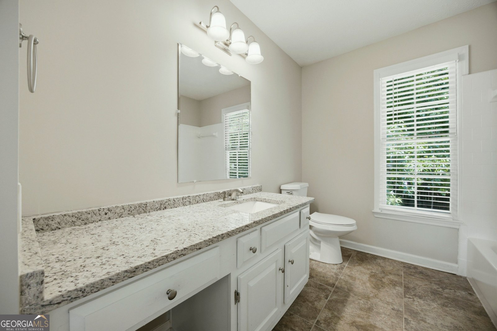10010 Feather Sound Court Alpharetta - Photo 15