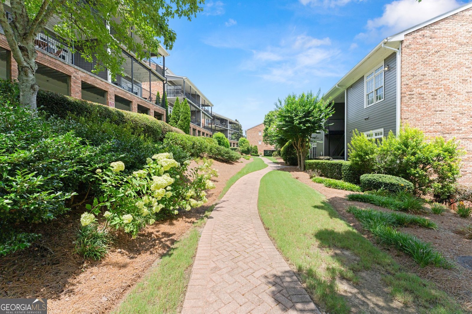812 Creek View Lane Roswell - Photo 29