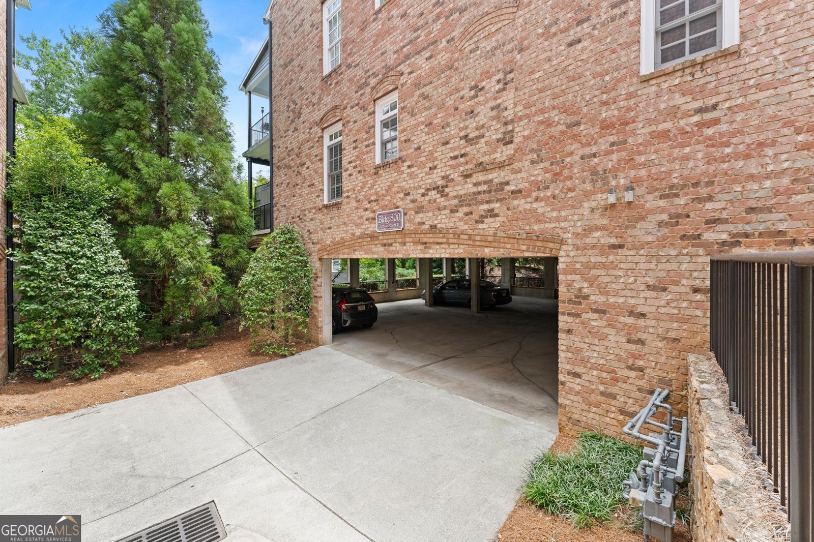 812 Creek View Lane Roswell - Photo 32
