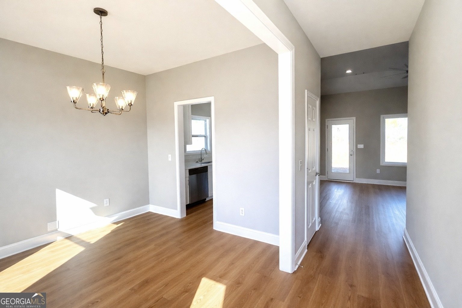 23 South Road Griffin - Photo 4