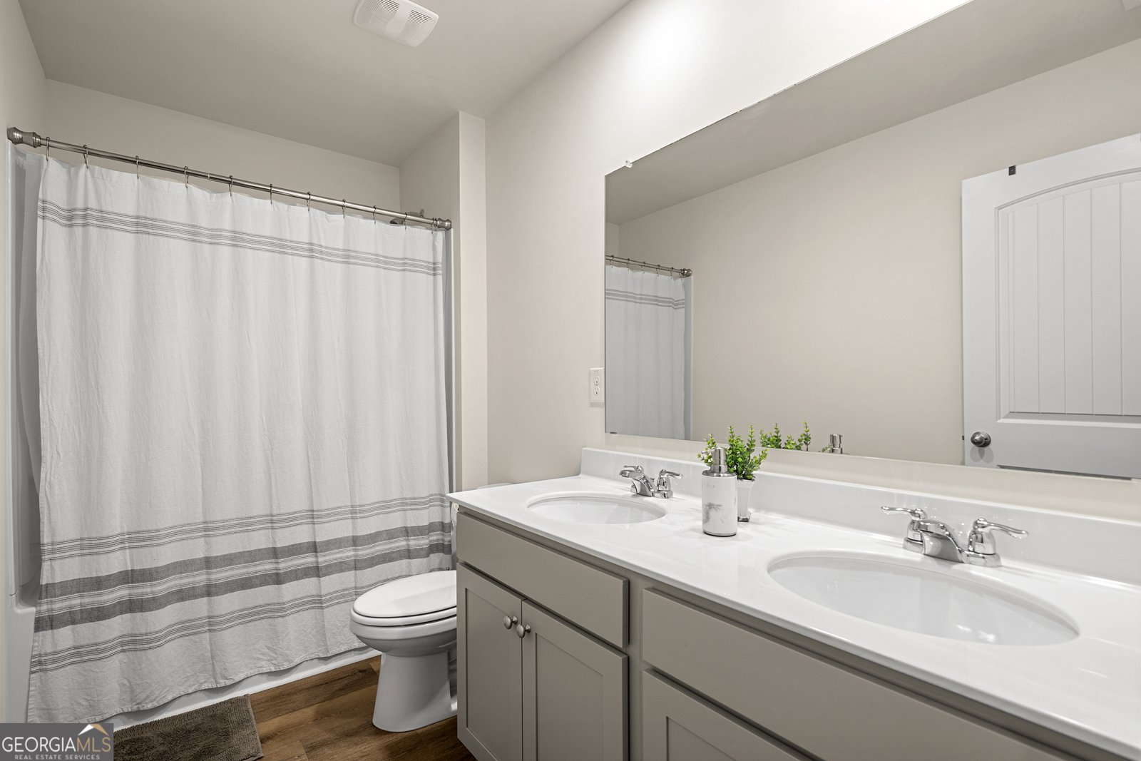 1103 Shadow Glen Drive Fairburn - Photo 9