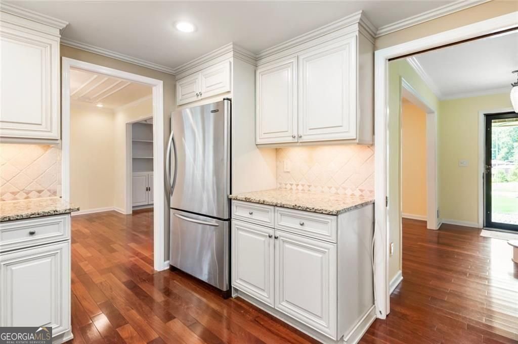 647 Shannon Green Circle Mableton - Photo 6