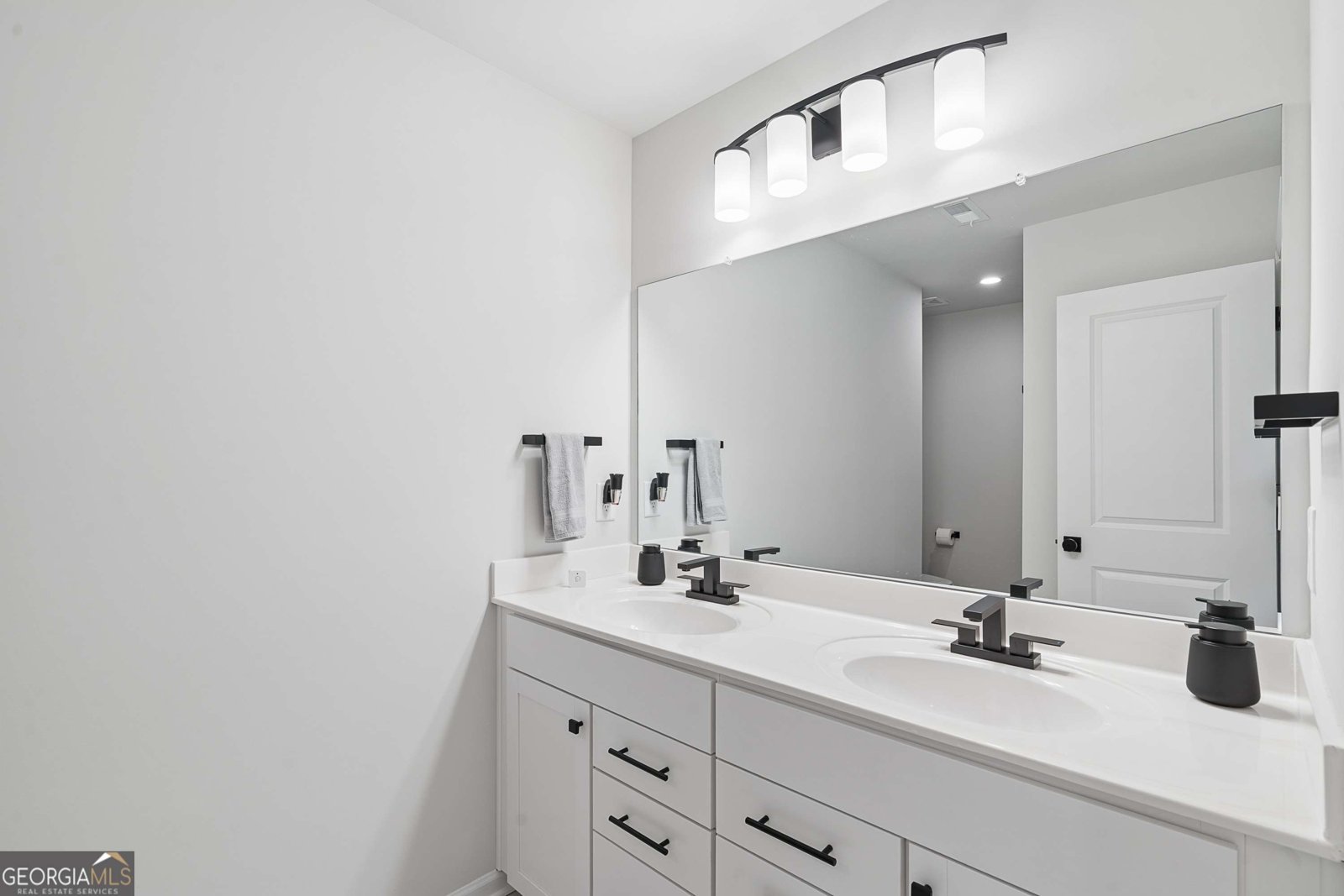 619 Napier Pass Peachtree City - Photo 33