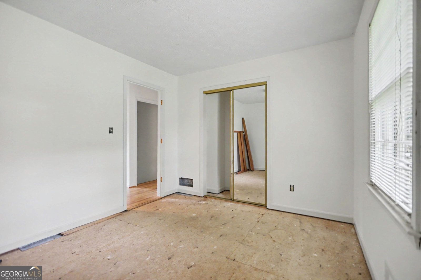 1236 De Leon Court Clarkston - Photo 16