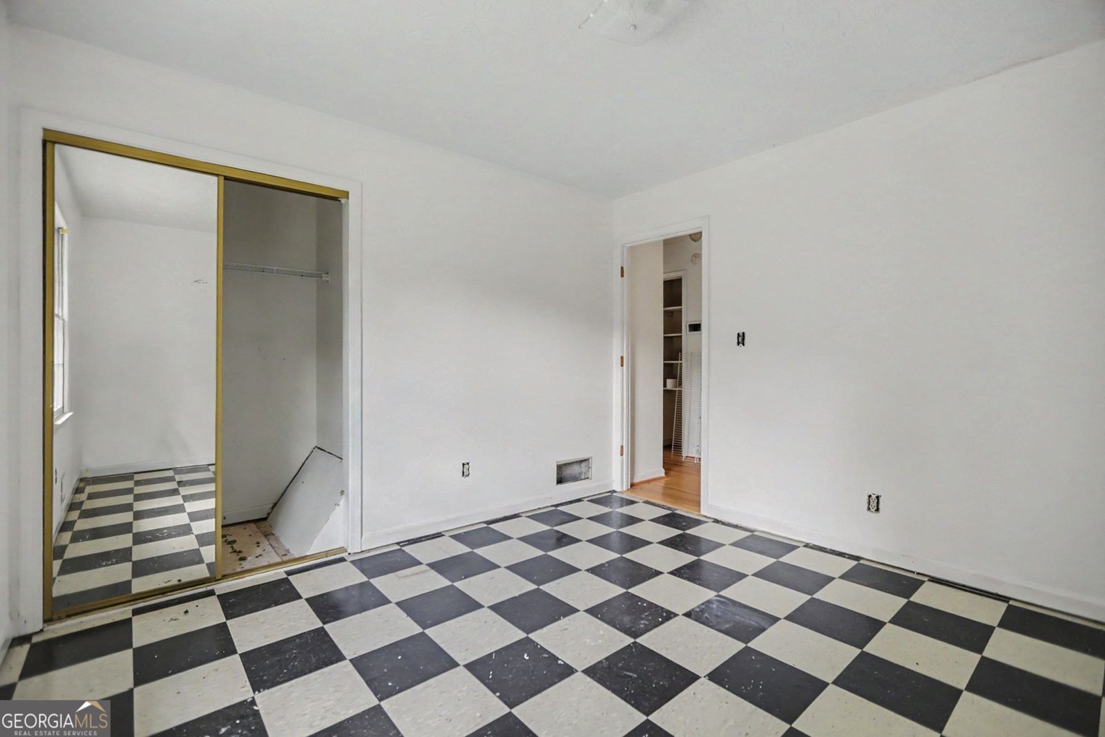 1236 De Leon Court Clarkston - Photo 19