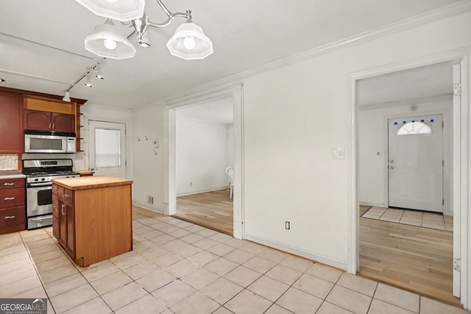 1229 De Leon Court Clarkston - Photo 12