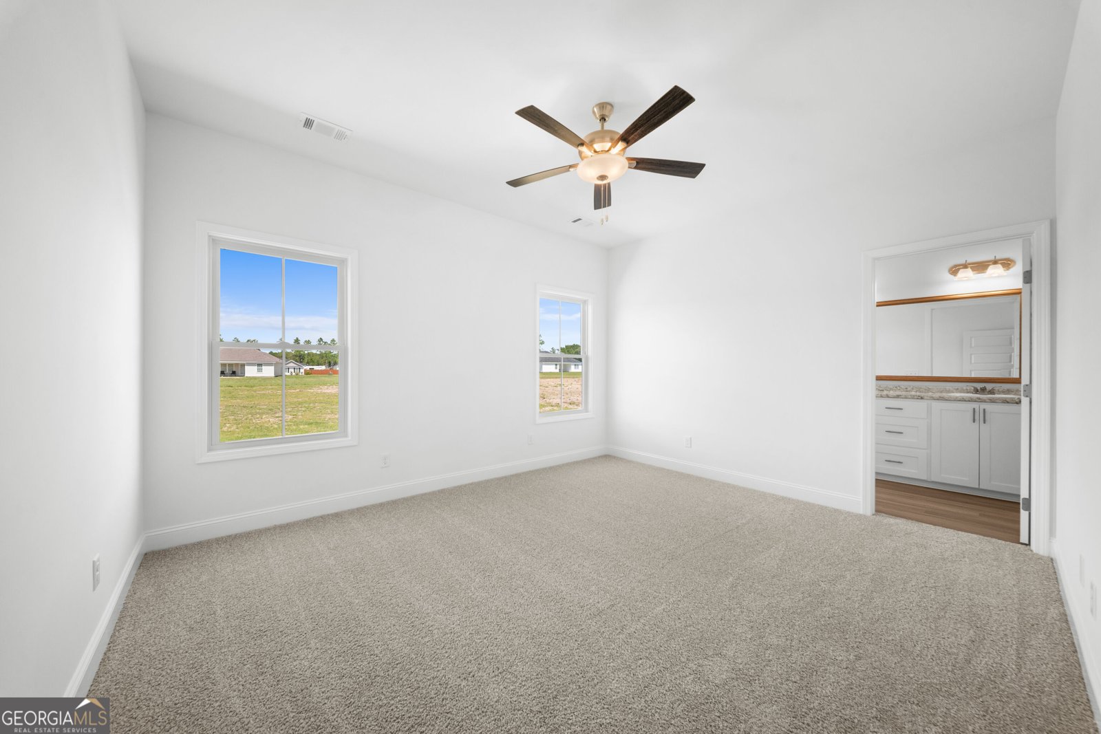 662 Belfast Loop Ellabell - Photo 11