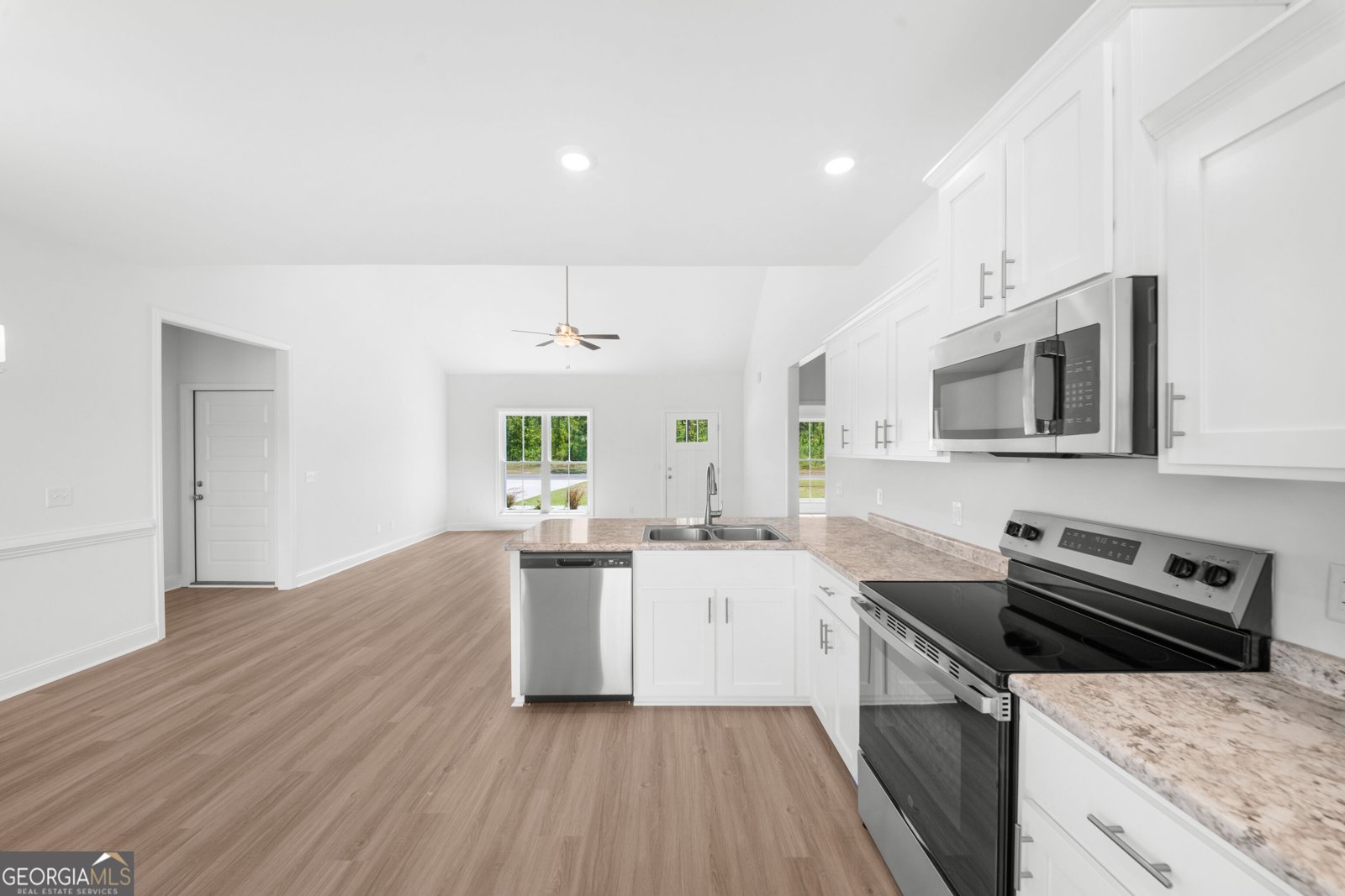 662 Belfast Loop Ellabell - Photo 9