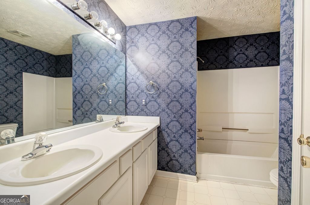 4144 Spring Cove Drive Duluth - Photo 19