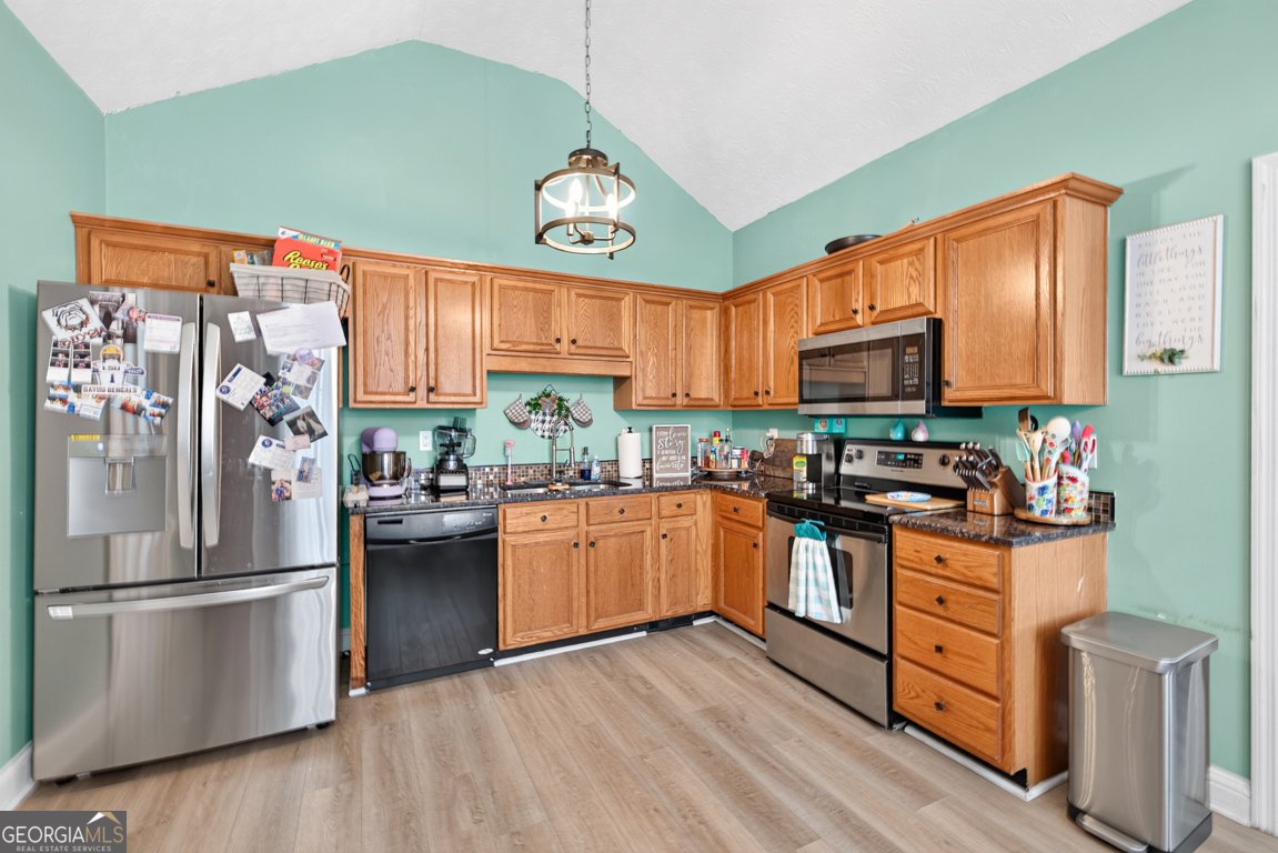 470 Hammond Road Statham - Photo 10