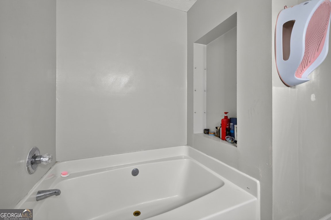 470 Hammond Road Statham - Photo 22