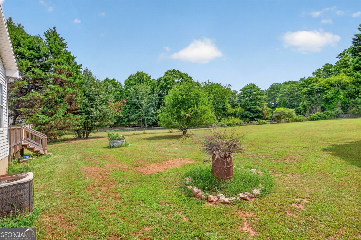 470 Hammond Road Statham - Photo 30