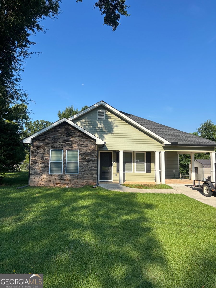 1609 Flat Shoals Road Milledgeville - main photo