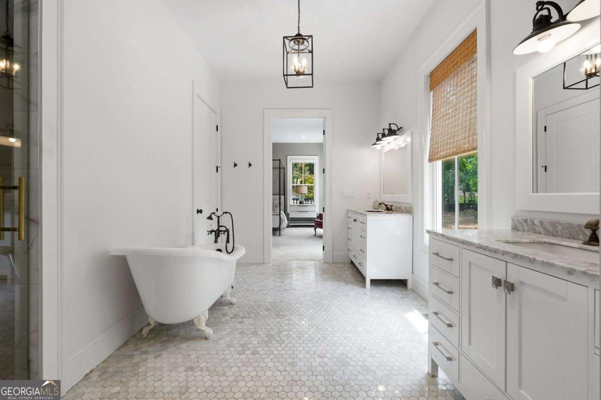 220 Audreys Way Suwanee - Photo 35
