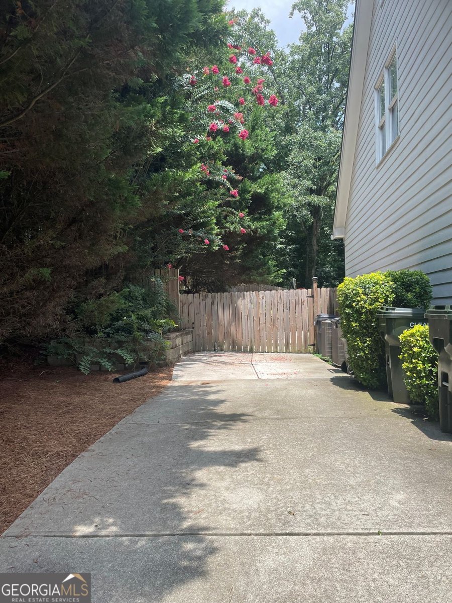 107 Sedgefield Overlook Dallas - Photo 24