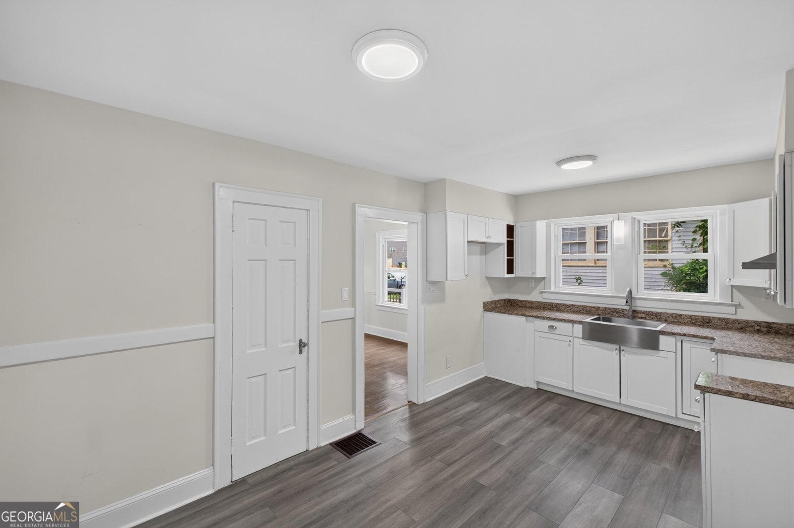 1553 Sylvan Road Atlanta - Photo 18