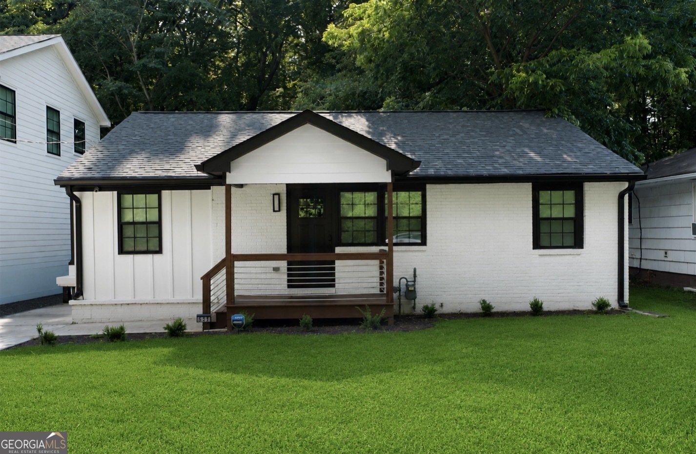 537 Westmeath Drive Atlanta - main photo