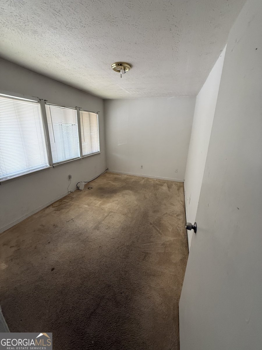 7560 Taylor Road Riverdale - Photo 13