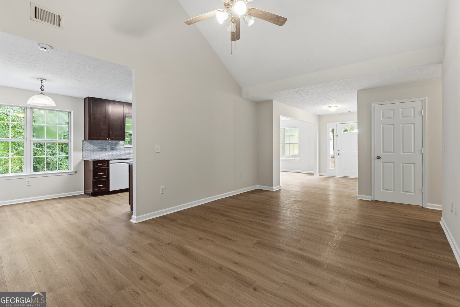 115 Autumn Cove Covington - Photo 12