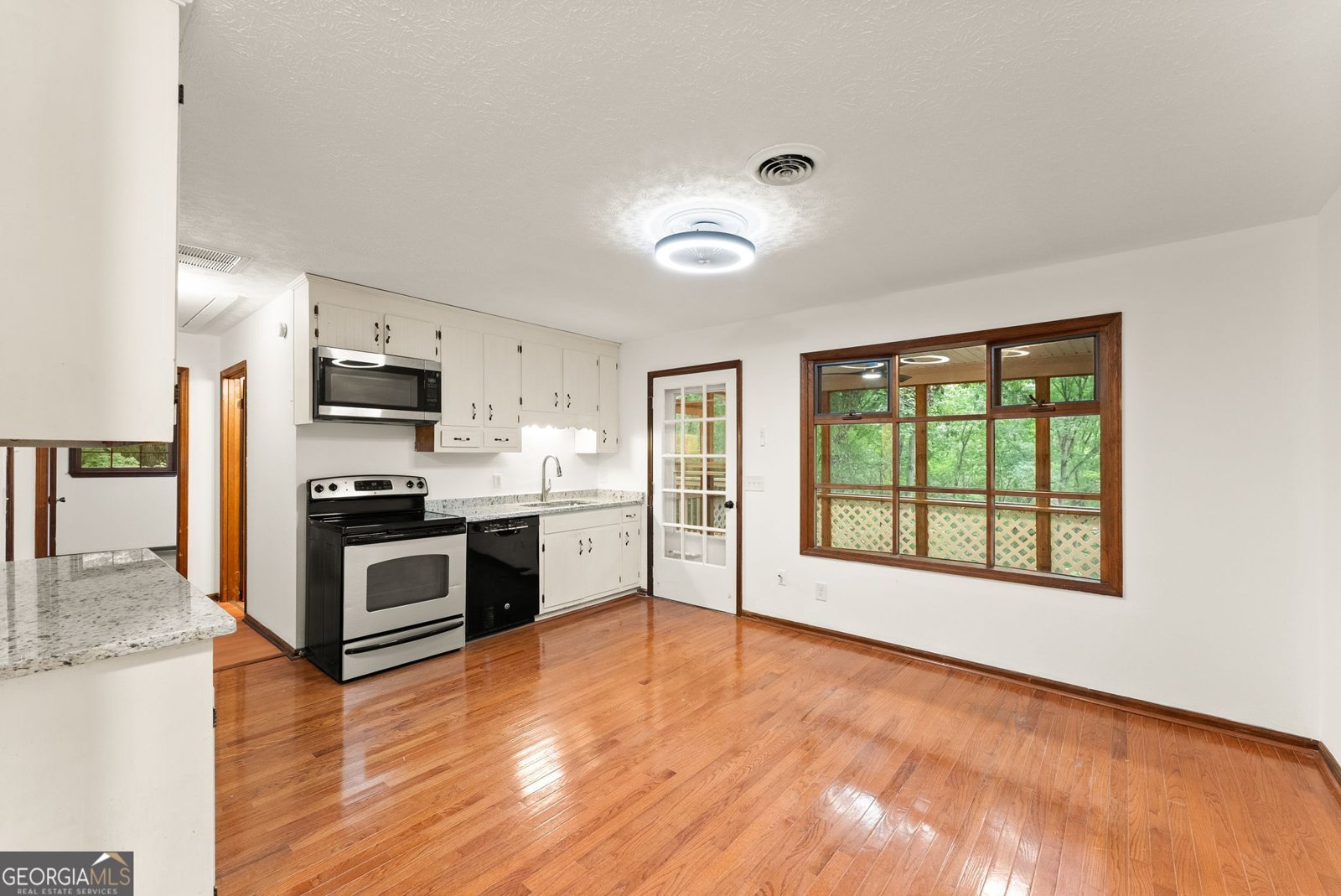 195 Golden Avenue Dahlonega - Photo 10