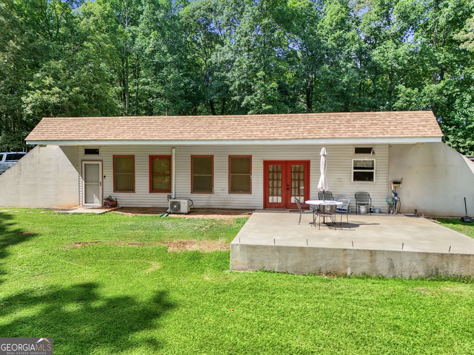 406 Summers McKoy Rd Road Newnan - main photo