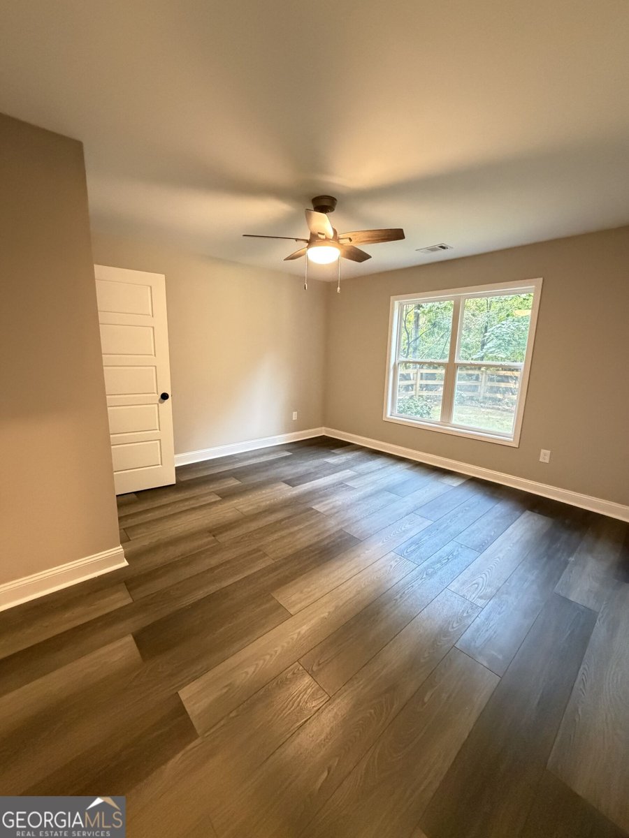 7167 Brown Bridge Road Covington - Photo 10