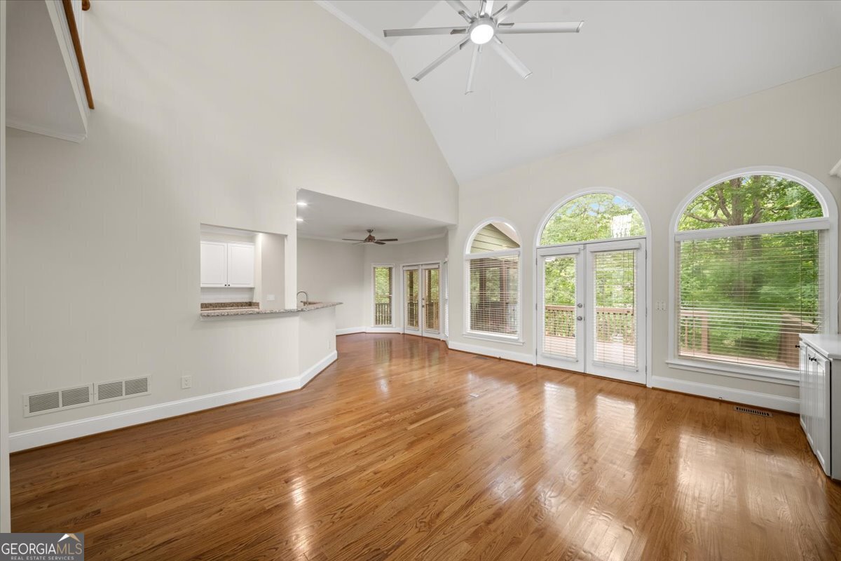 754 White Blossom Court Powder Springs - Photo 9