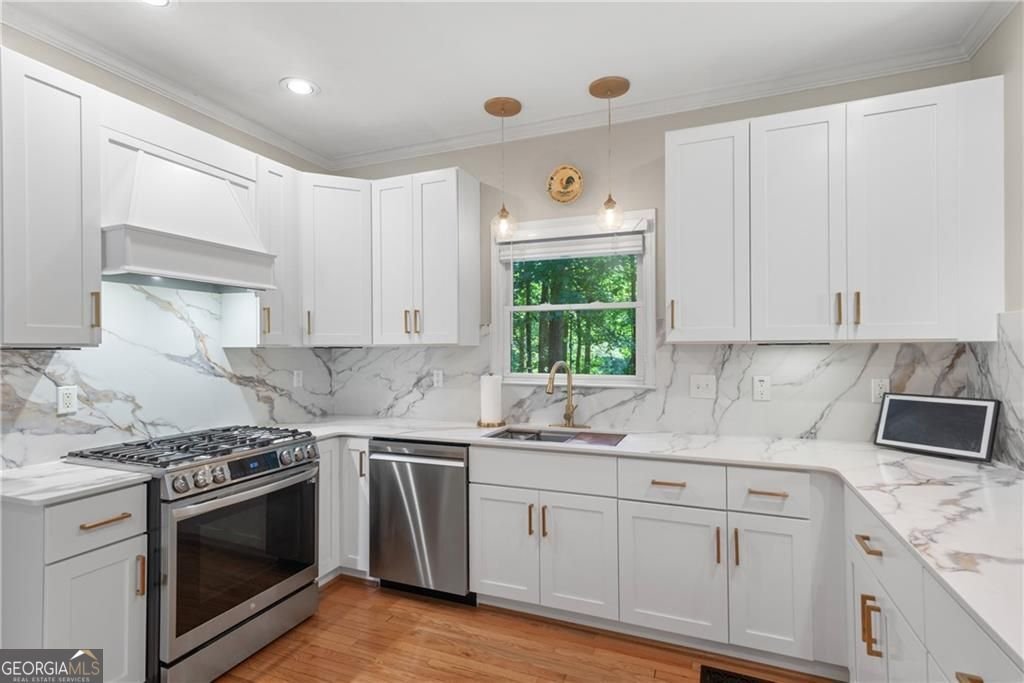 1365 Mayfield Manor Drive Alpharetta - Photo 8