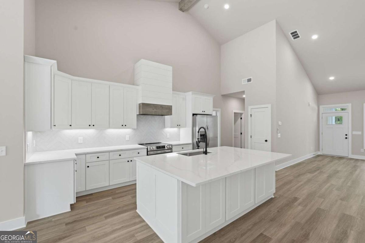 9130 Lisa Circle Gainesville - Photo 15