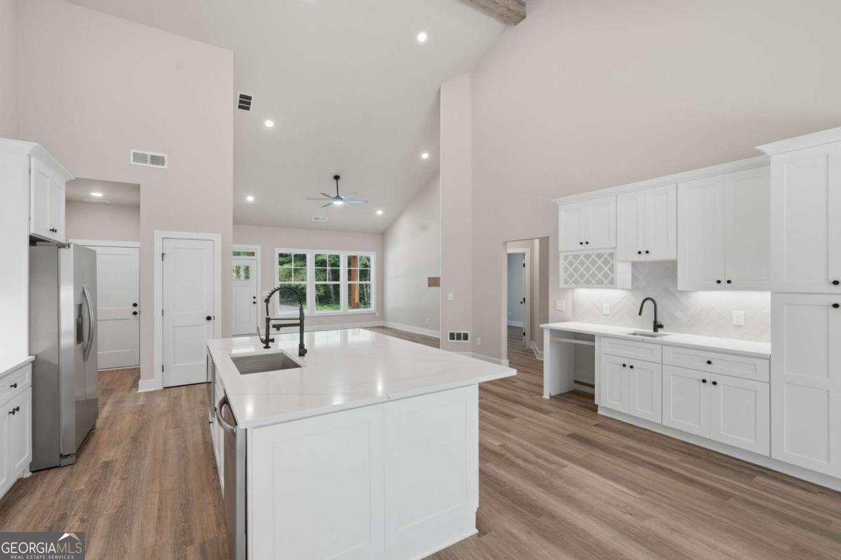 9130 Lisa Circle Gainesville - Photo 7