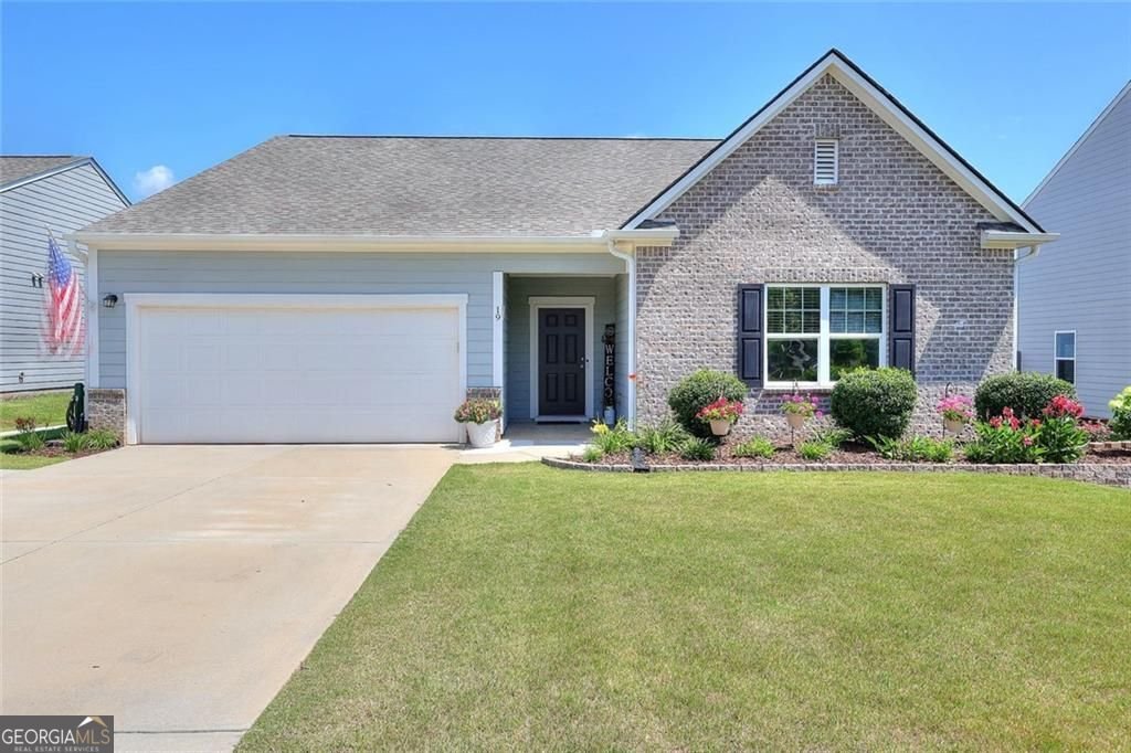 19 McCall Way Monroe - main photo