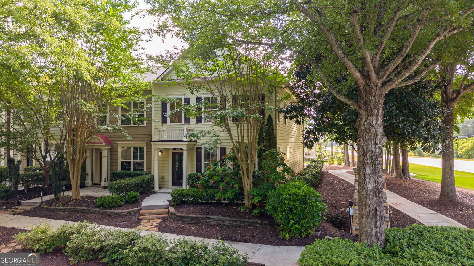 9938 Mancunian Way Douglasville - Photo 11