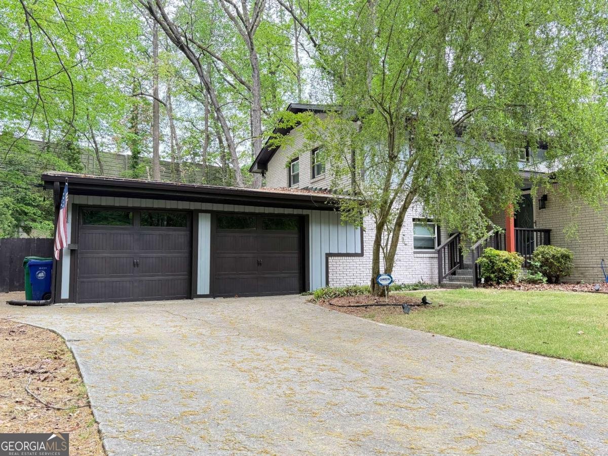 3629 Embry Circle Circle Atlanta - main photo