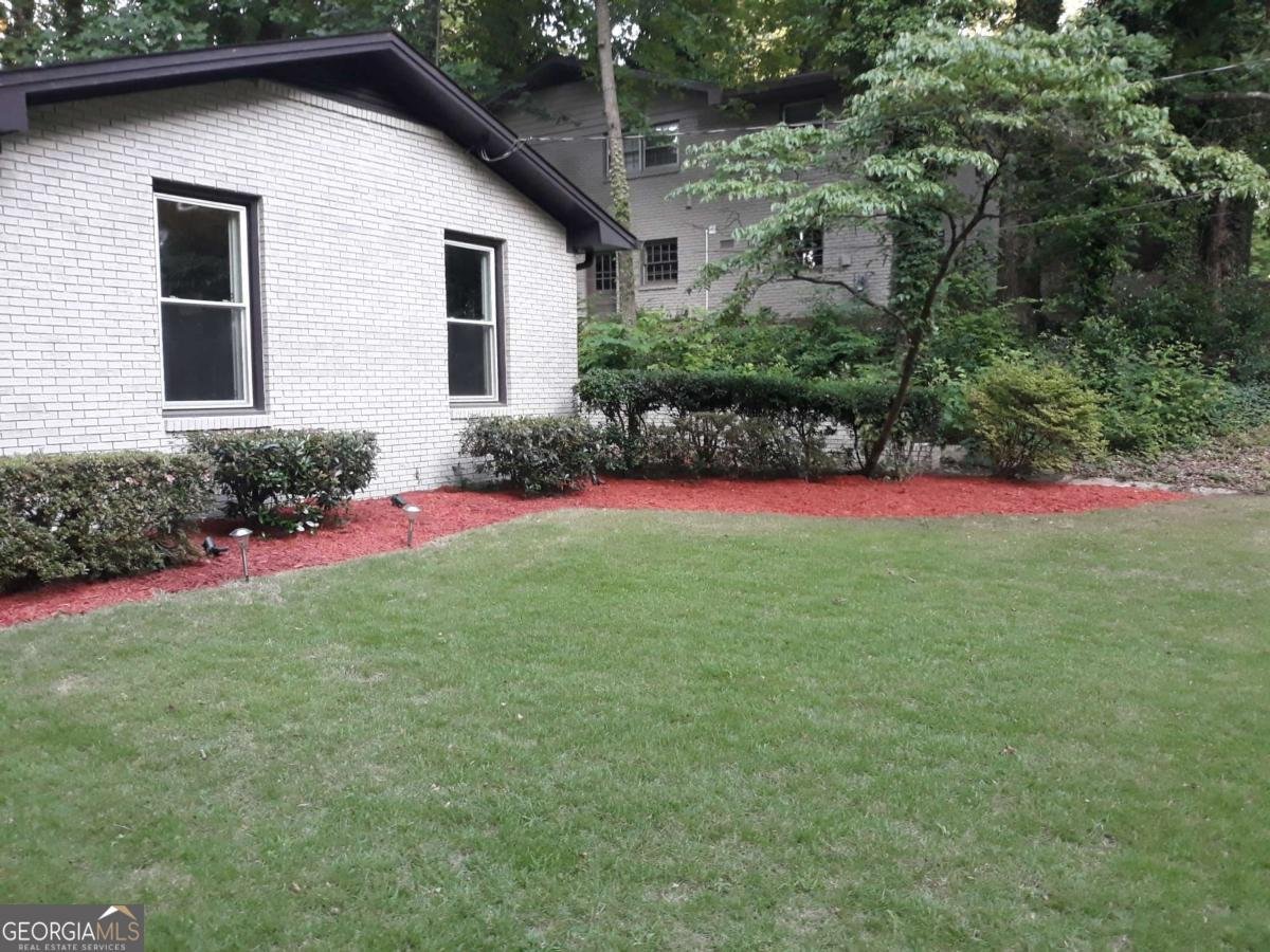 3629 Embry Circle Circle Atlanta - Photo 8