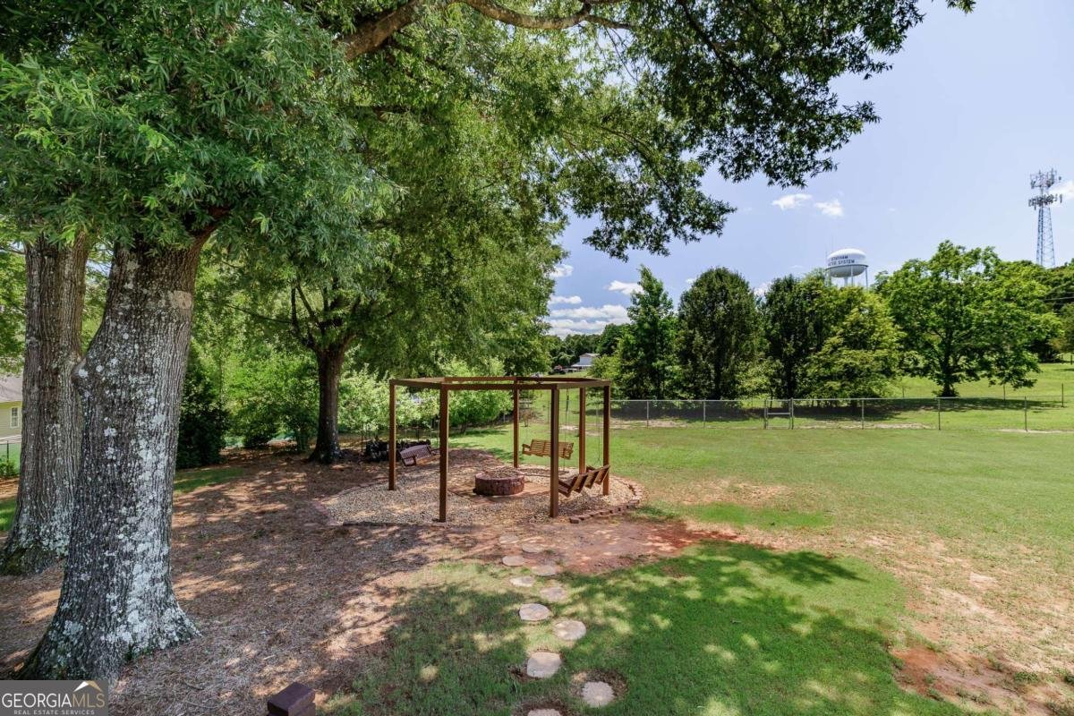 483 Whispering Oaks Drive Statham - Photo 40