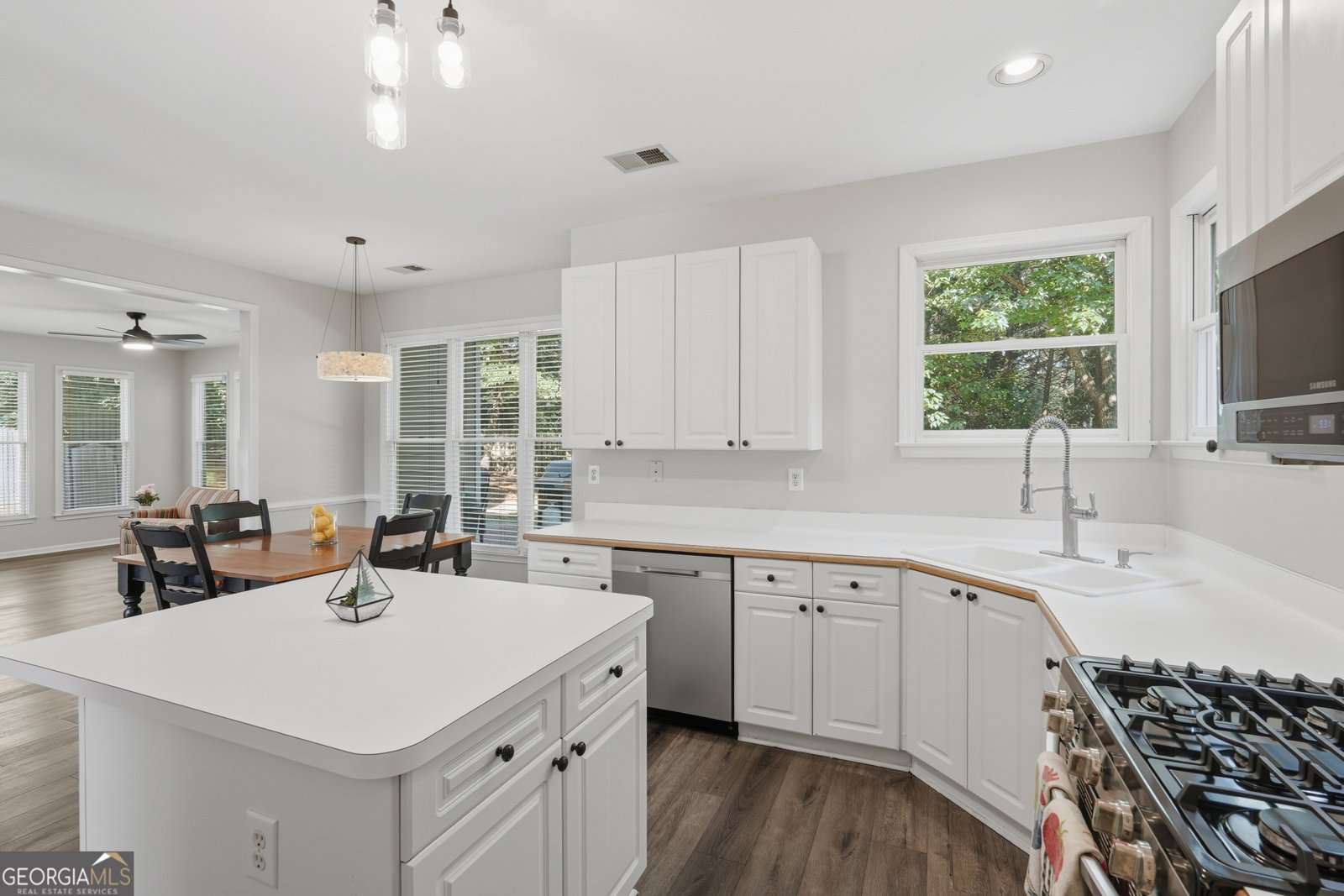 1155 Landover Crossing Suwanee - Photo 8