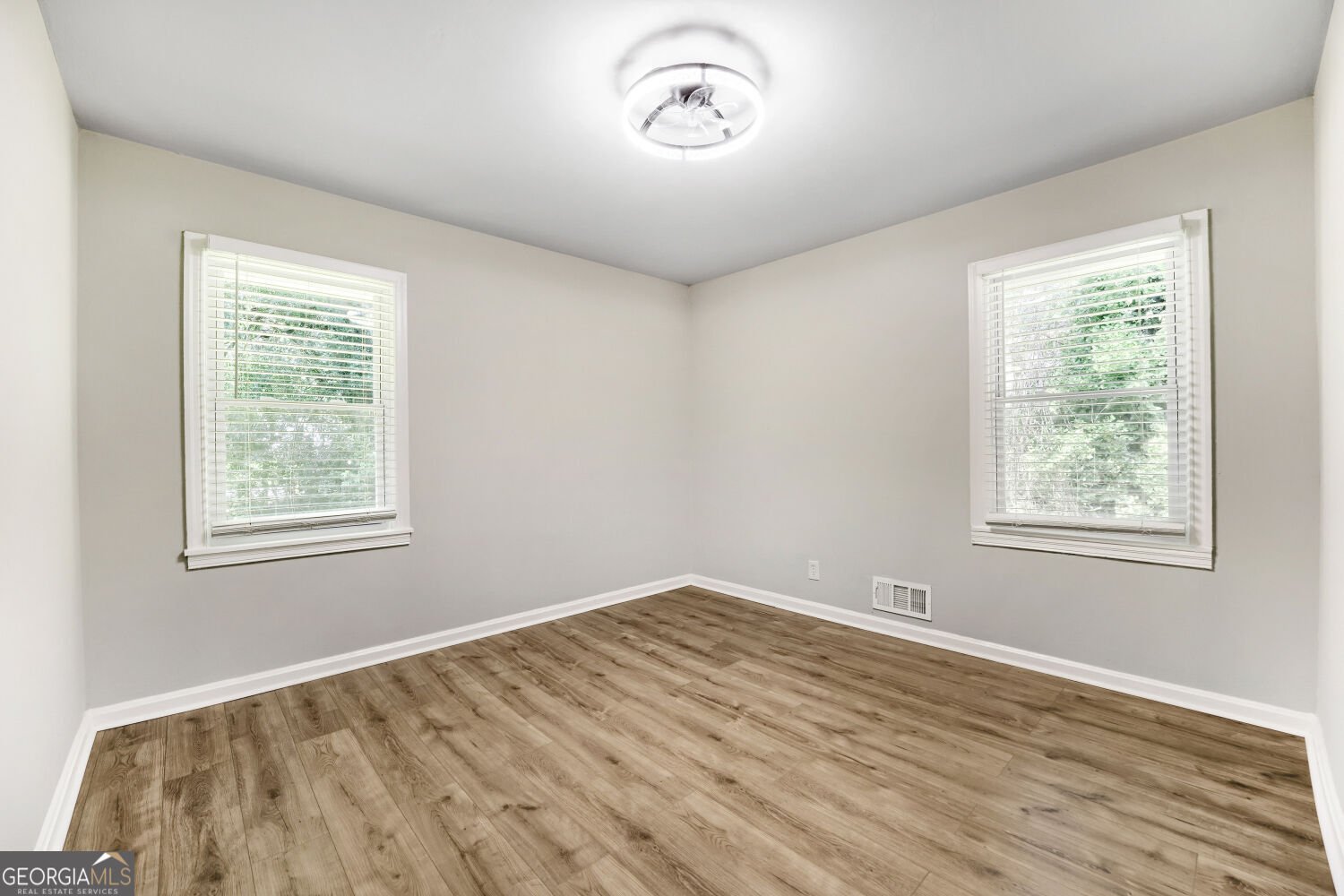 1371 Varner Road Marietta - Photo 8