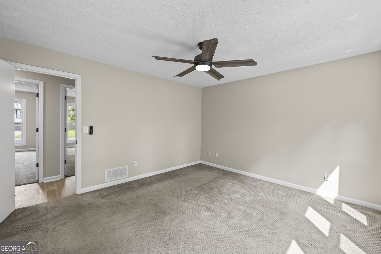 410 Saint Simons Cove Lawrenceville - Photo 16