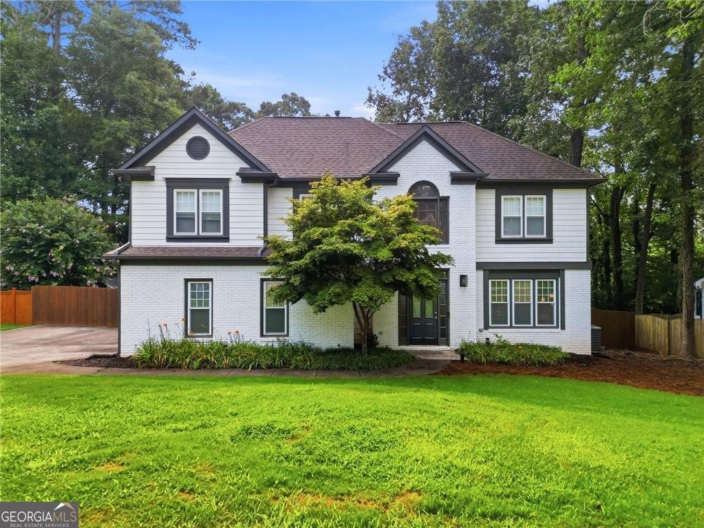 2228 Duck Hollow Drive Kennesaw - main photo
