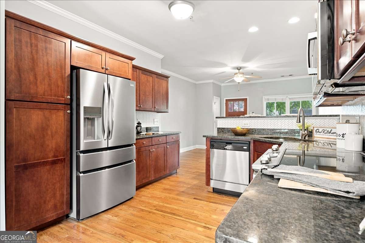 690 Frasier Circle Marietta - Photo 8