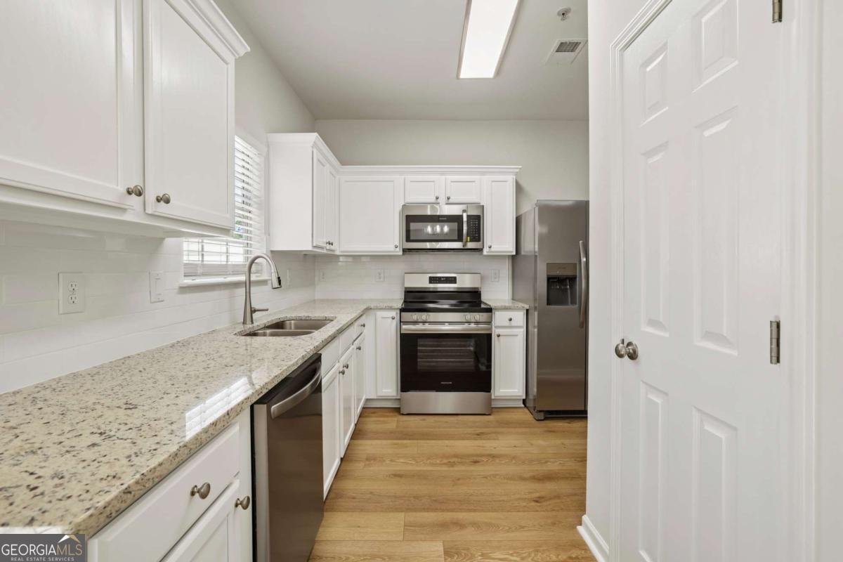 332 Azalea Circle Cumming - Photo 11