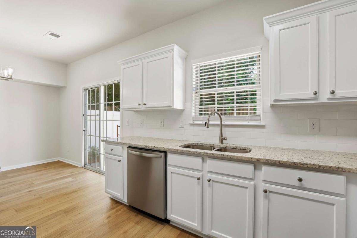 332 Azalea Circle Cumming - Photo 13