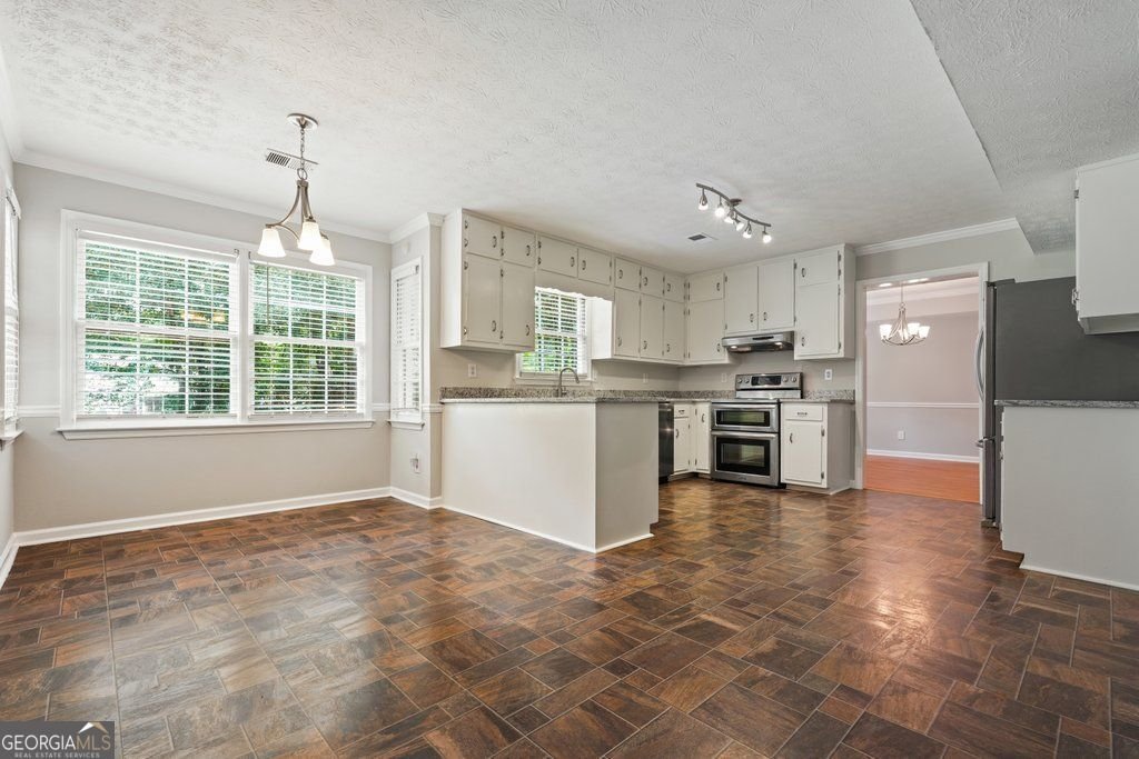 1695 Ridgeway Drive Lawrenceville - Photo 12
