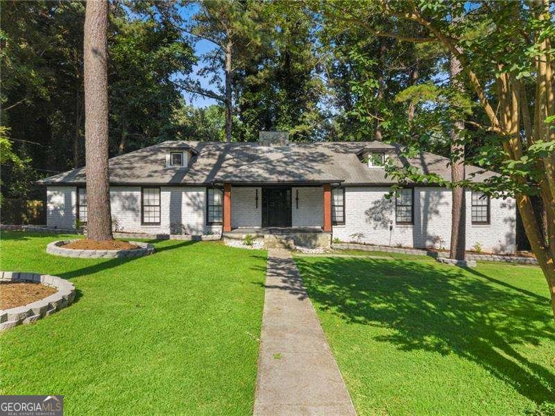 6307 Shallowford Way Douglasville - main photo