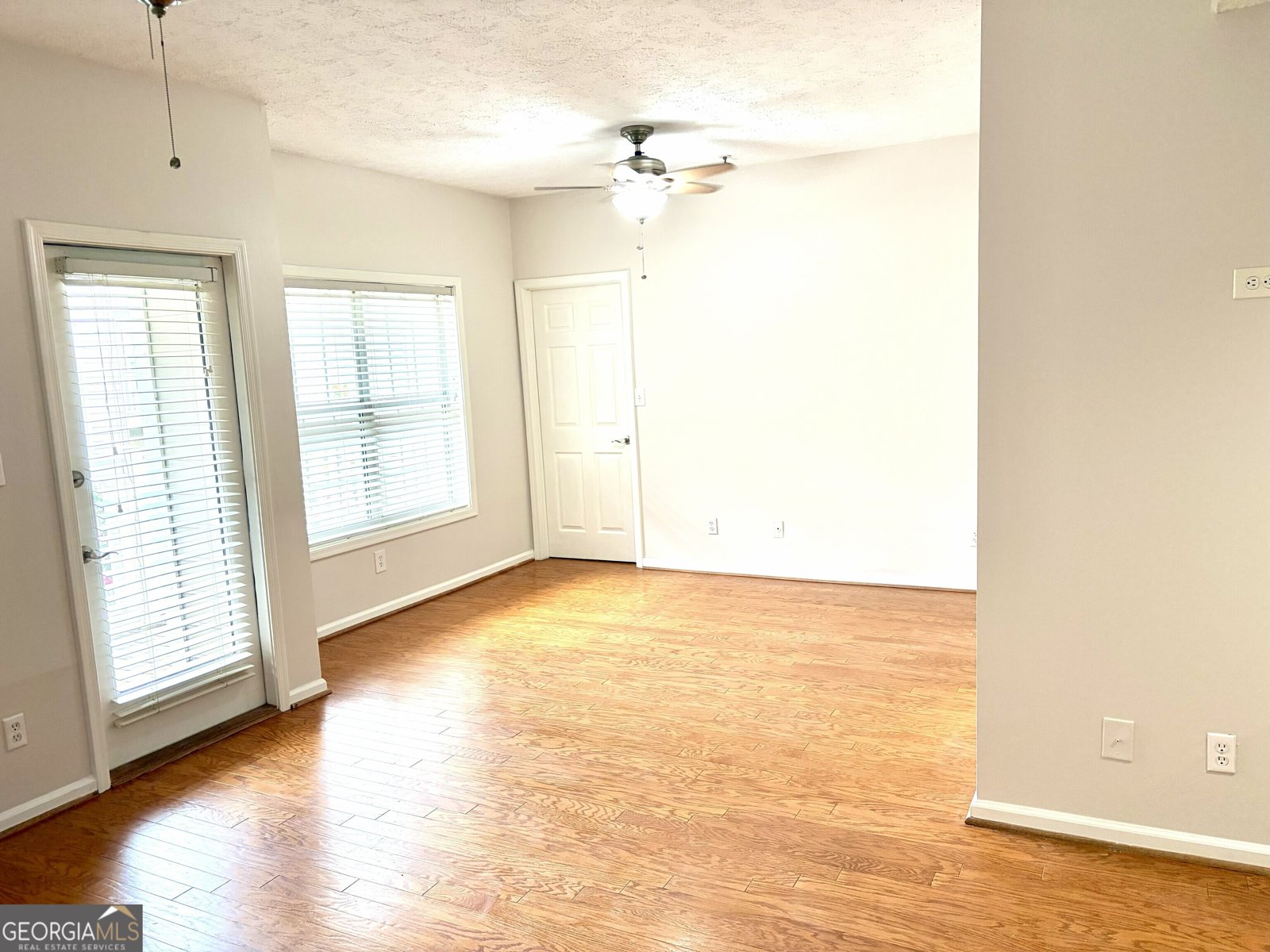 1250 Parkwood Circle Atlanta - Photo 14