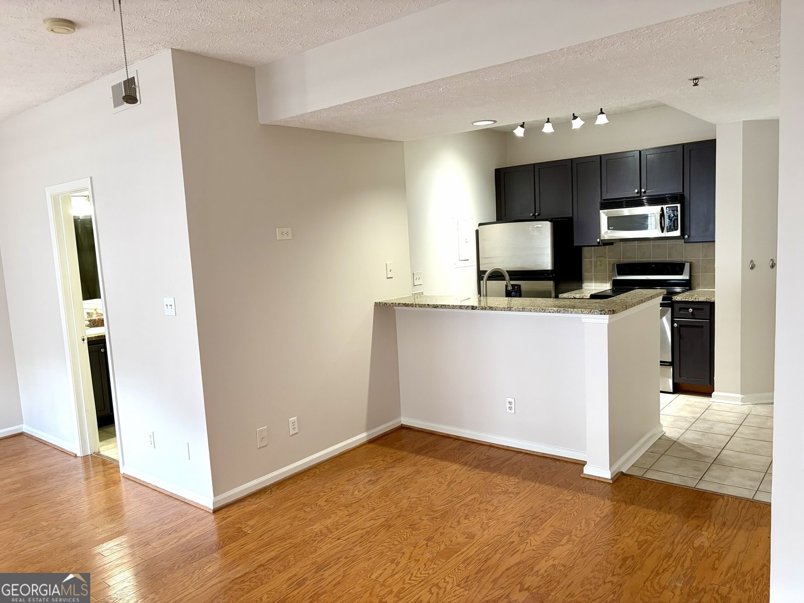 1250 Parkwood Circle Atlanta - Photo 15