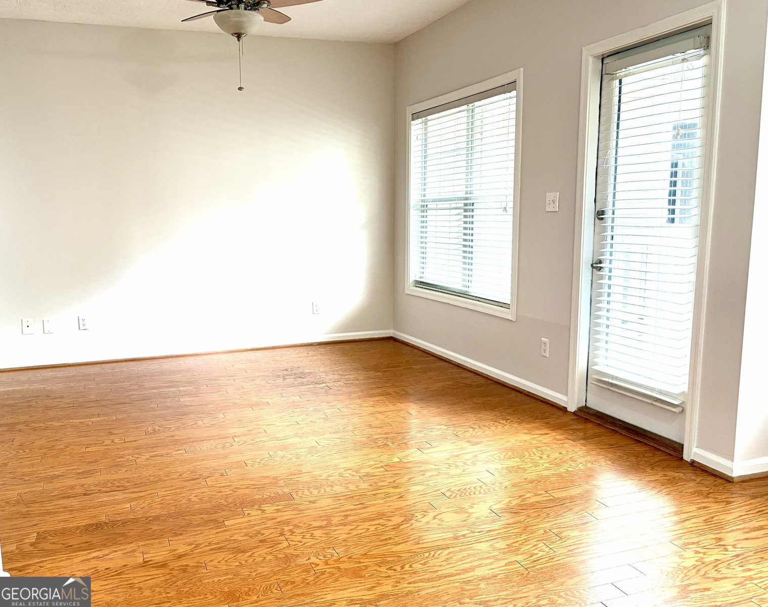 1250 Parkwood Circle Atlanta - Photo 16